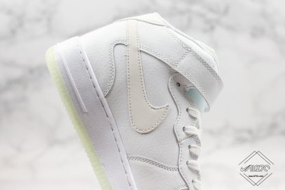 Air Force 1 07 Essential 3M Swoosh