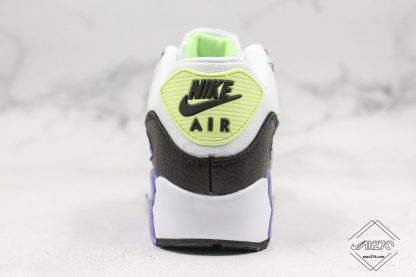 Nike Air Max 90 Lavender heel