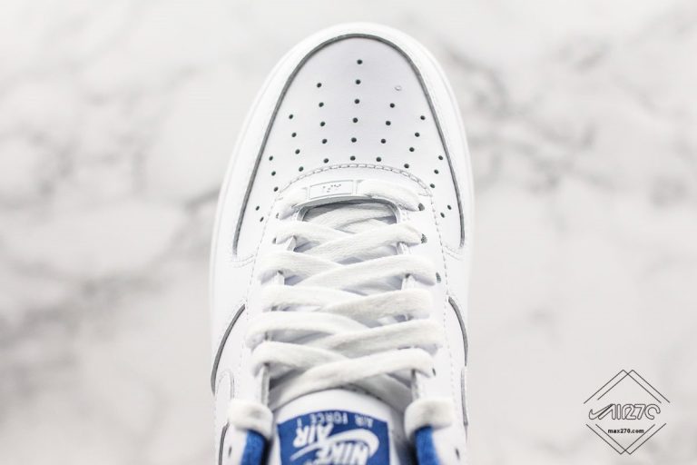 nike white and navy shoes