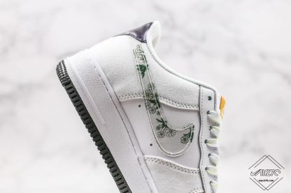 Nike Air Force 1 Low Daisy for sale