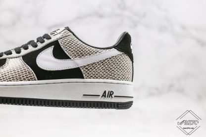 Nike Air Force 1 Low Snakeskin Cocoa panel