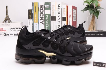 Nike Air VaporMax Plus TN Black Gold