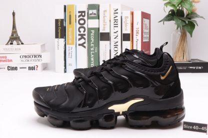 Nike Air VaporMax Plus TN Black Gold lateral panel