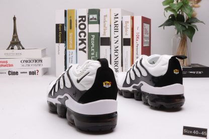 Nike Air VaporMax Plus White Black heel