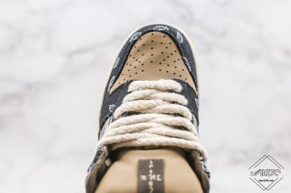 Nike SB Dunk Low Travis Scott upper