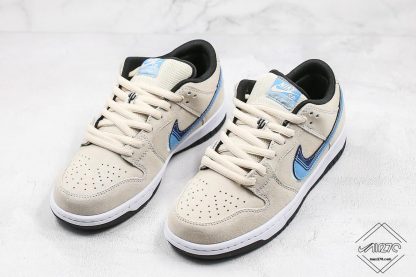 Nike SB Dunk Low Truck It Cream Blue sneaker