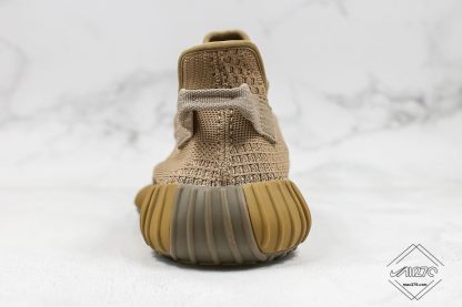 adidas Yeezy Boost 350 V2 Earth heel