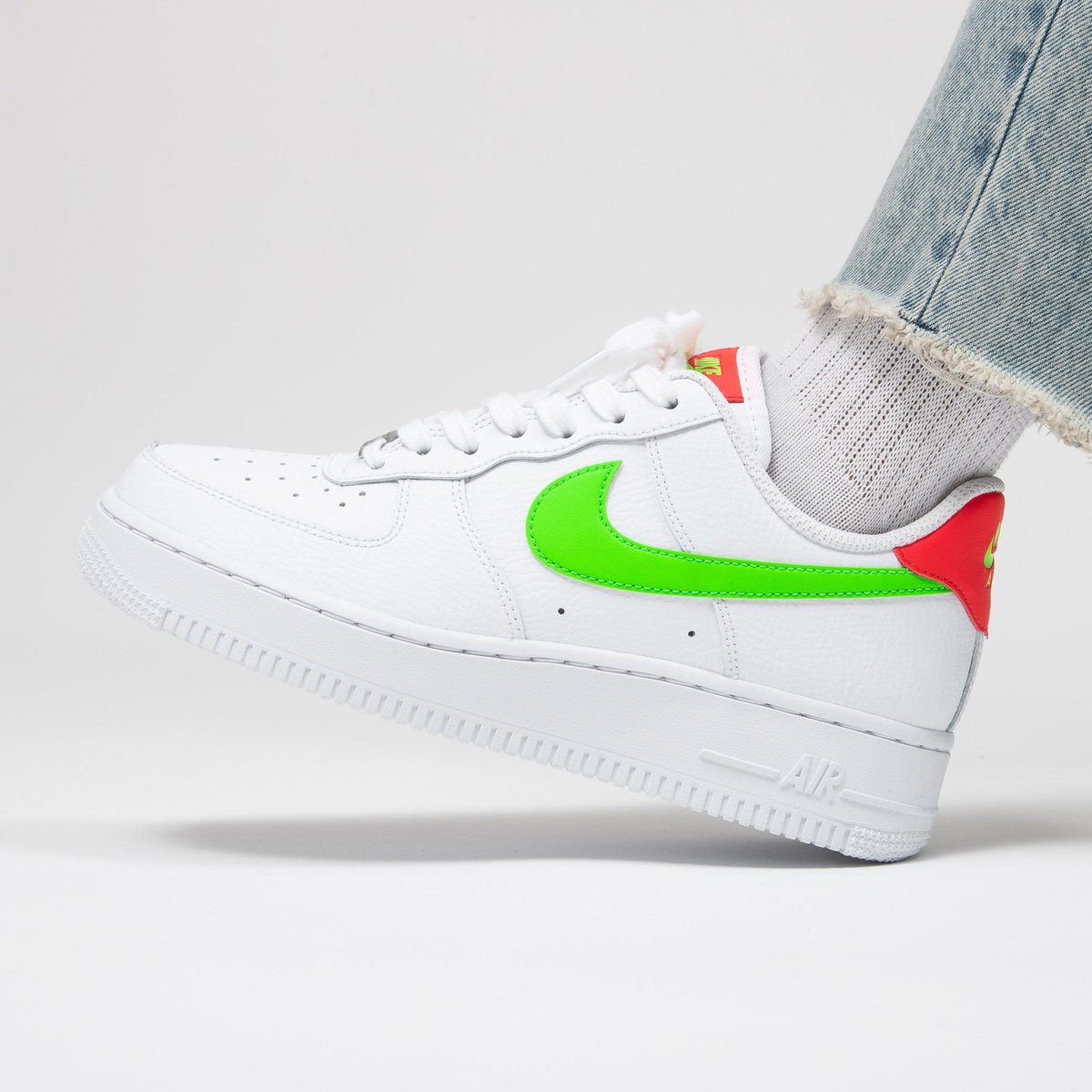 AF-1 White Green Strike On feet