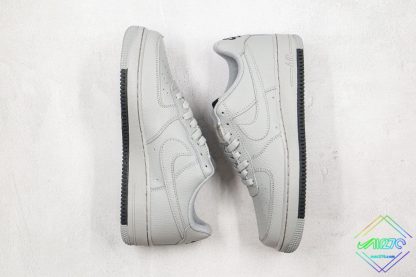 Air Force 1 Low Wolf Grey Obsidian panel
