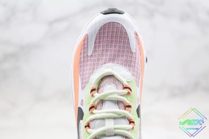 Nike Air Max 270 React SE pink upper