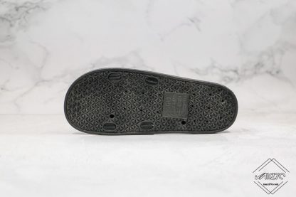 Nike Benassi Just Do It Peaceminusone All Black bottom