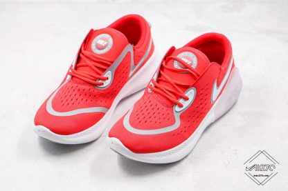 Nike Joyride Dual Run FK Track Red sneaker