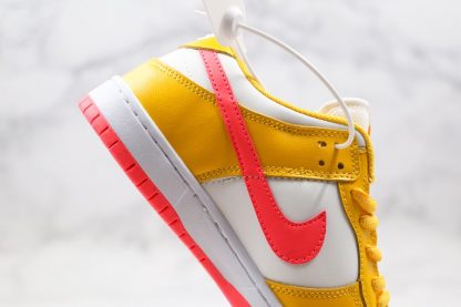 Kasina x Nike Dunk Low Pearl White University Gold-Melon Tint Medial