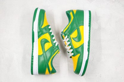 Nike Dunk Low SP Brazil Varsity Maize Pine Green-White top