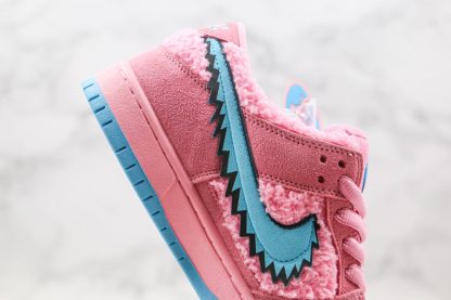 Grateful Dead Dunks SB Low Digital Pink Aqua Blue Medial