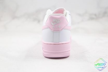 Nike Air Force 1 Low Pink Foam heel