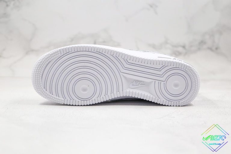 nike reflective shoes white