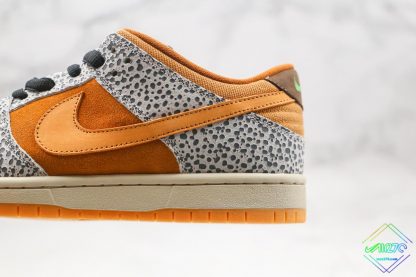 Nike SB Dunk Low Safari shoes