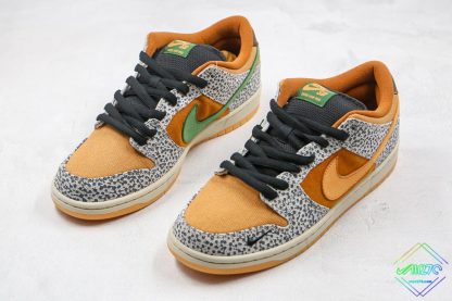 Nike SB Dunk Low Safari sneaker