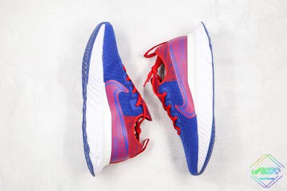 React Infinity Run Flyknit Royal Blue Gym Red oversize swoosh