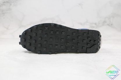 Sacai x Nike LVD Waffle Daybreak bottom sole