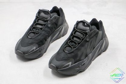adidas Yeezy Boost 700 MNVN Triple Black sneaker