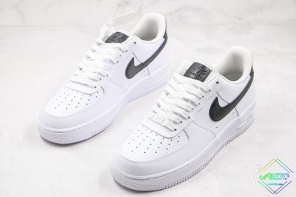 Nike Air Force 1 07 White Black sneaker