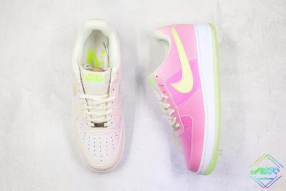 Nike Air Force 1 Low Beige Chameleon volt