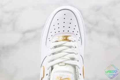 Nike Air force 1 07 Low White Metallic Gold upper