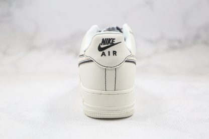Air Force 1 Low Cream White Lines heel