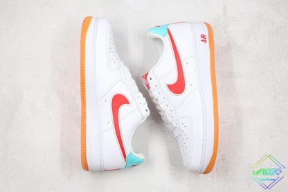 Air Force 1 Low SE White midsole