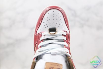 Dior X Nike SB Dunk Low Pro Burgundy upper