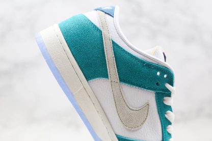 Kasina x Nike Dunk Low Neptune Green grey swoosh