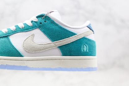 Kasina x Nike Dunk Low Neptune Green lateral