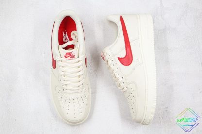 Nike Air Force 1 07 White Sport Red inner