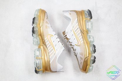 Nike Air Vapormax 360 small swoosh