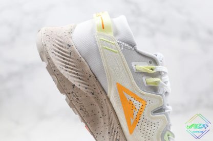 Nike Pegasus Trail 2 Laser Orange shoes