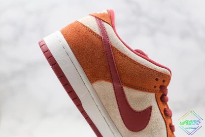 Nike SB Dunk Low Pro Dark Russet Cedar suede