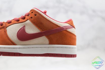 Nike SB Dunk Low Pro Dark Russet Cedar swoosh