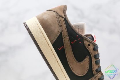 Travis Scott Jordan 1 Retro Low OG SP Mocha brown