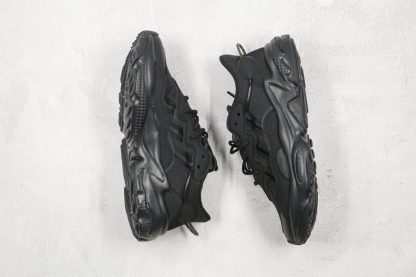 Adidas Ozweego Core Black shoes
