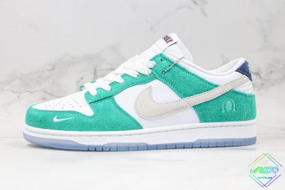 Kasina x Nike Dunk Low Road Sign