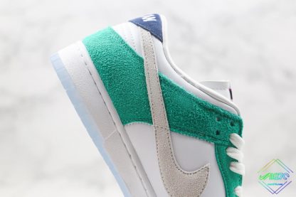 Kasina x Nike Dunk Low Road Sign sude