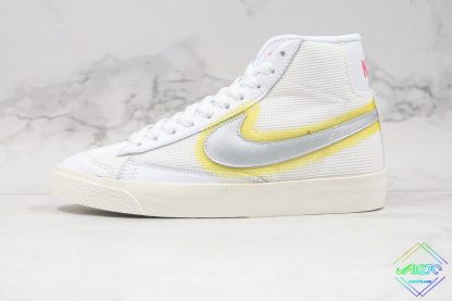 Nike Blazer Mid 77 Cotton Waffle White University Gold