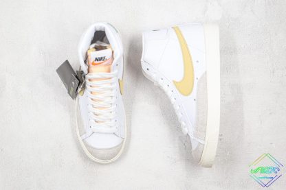 Nike Blazer Mid 77 Pale Orange tongue