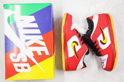 Nike SB Dunk Low Vietnam 25th Anniversary box