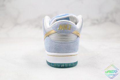 Sean Cliver x Nike SB Dunk Low heel