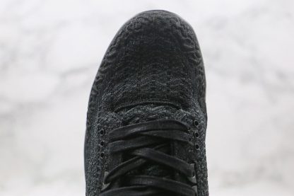 Air Jordan 3 Retro Flyknit Black upper