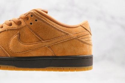 Dunk Low Pro SB Wheat Mocha sneaker