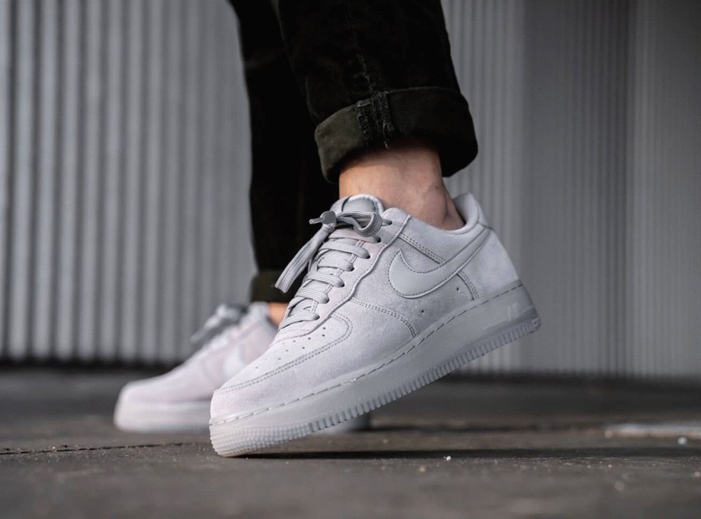 Nike Air Force 1 Low Grey on feet